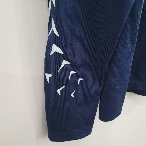 Nike long sleeve t-shirt - Men's size Large - Picture 5 of 7